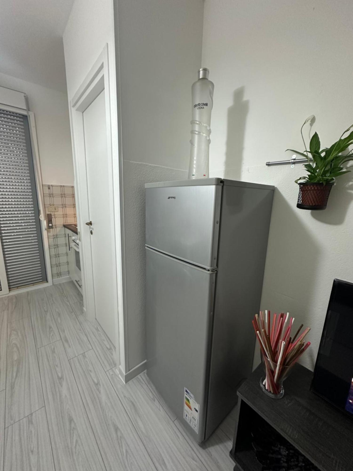 B&B Luna Rosa Pisa Buitenkant foto